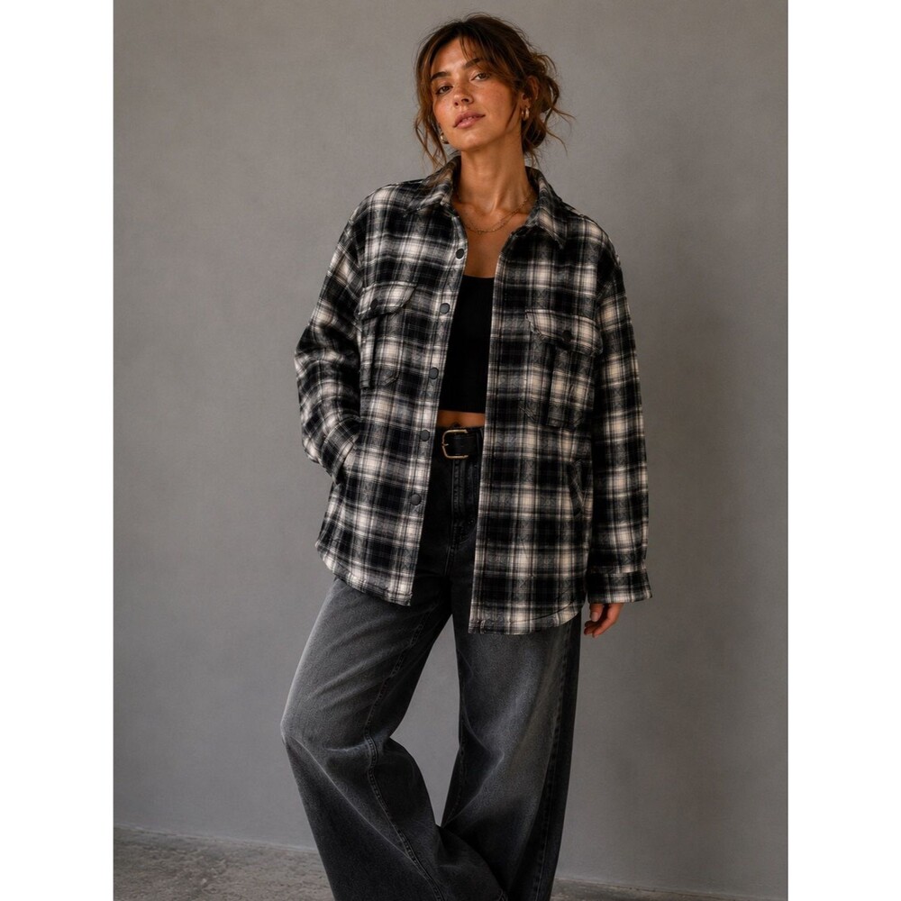 Duluth Trading Free Swingin Flannel Jacket Women's Large Fleece Lined Plaid Snap